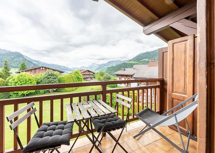 Le Refuge De Rochebrune - Vue Montagne *